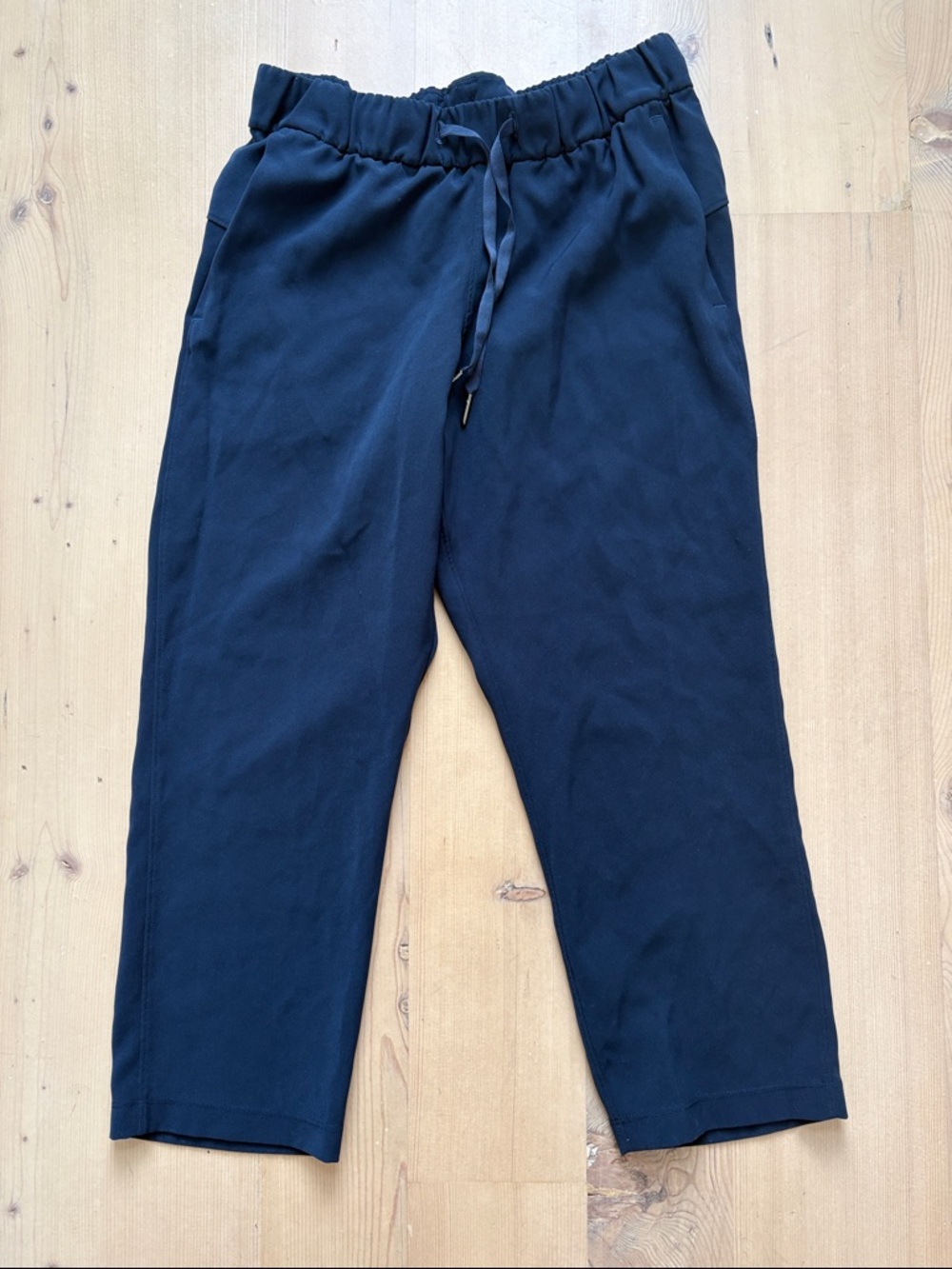 Lululemon Women's On The Fly Crop Pants Navy Blue - Size 6